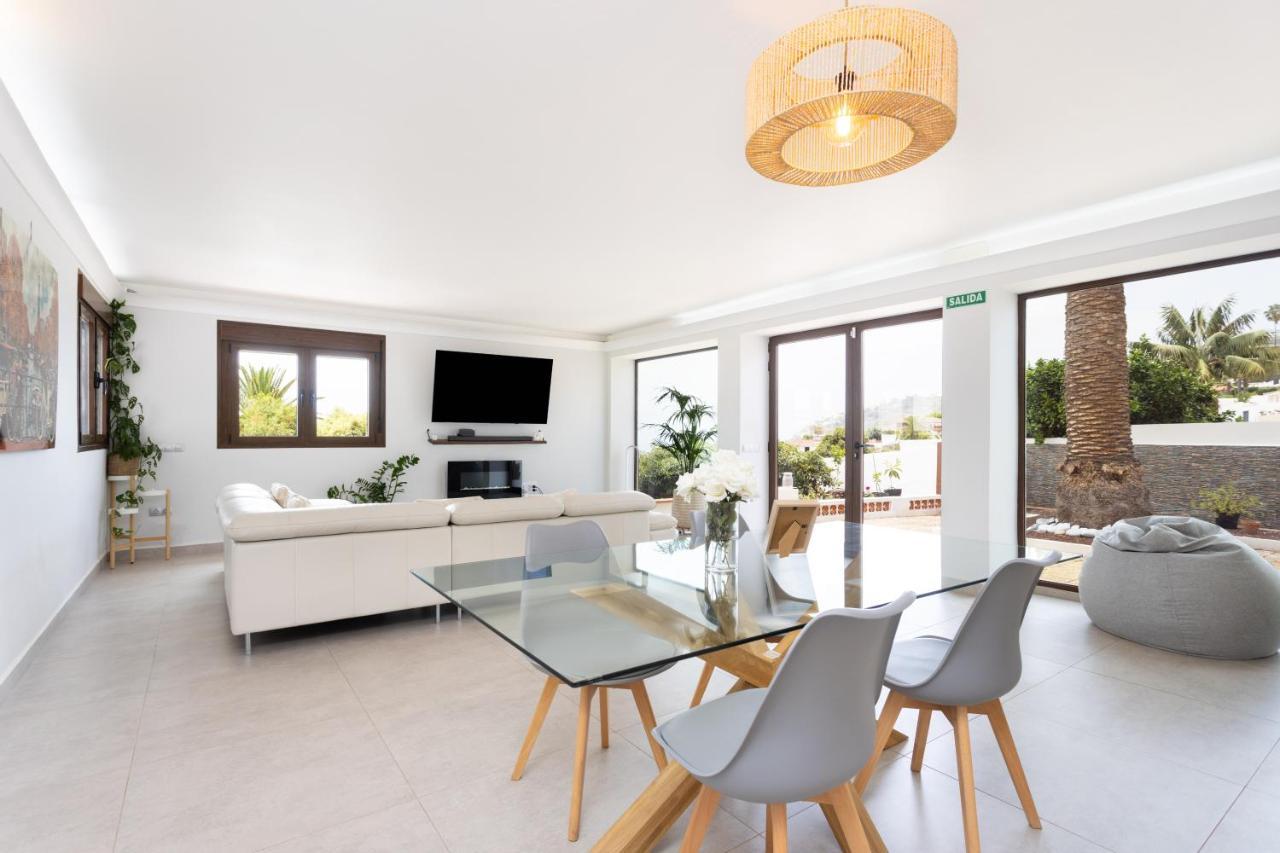 Home2Book Villa Alessandro, Design & Comfort Саусаль Экстерьер фото